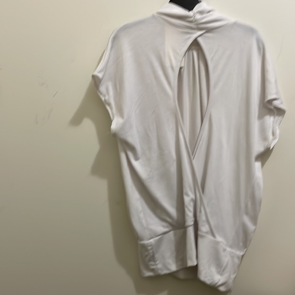 Necessary Objects white top (sz l) - Picture 8 of 9